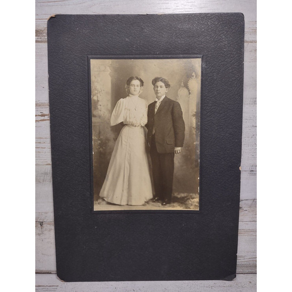 Antique Cabinet Card Photo Edwardian Wedding Couple Locket Bar & Eva Hall - Picture 1 of 10